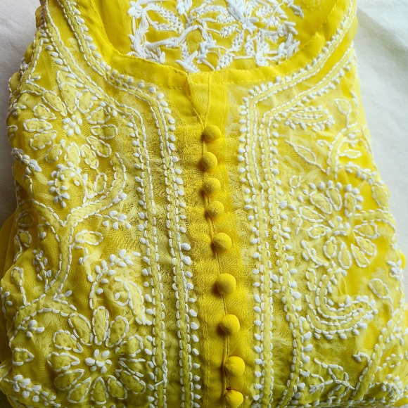 8️⃣2️⃣New boutique Pink,yellow chikankari maxi dress - Picture 7 of 12